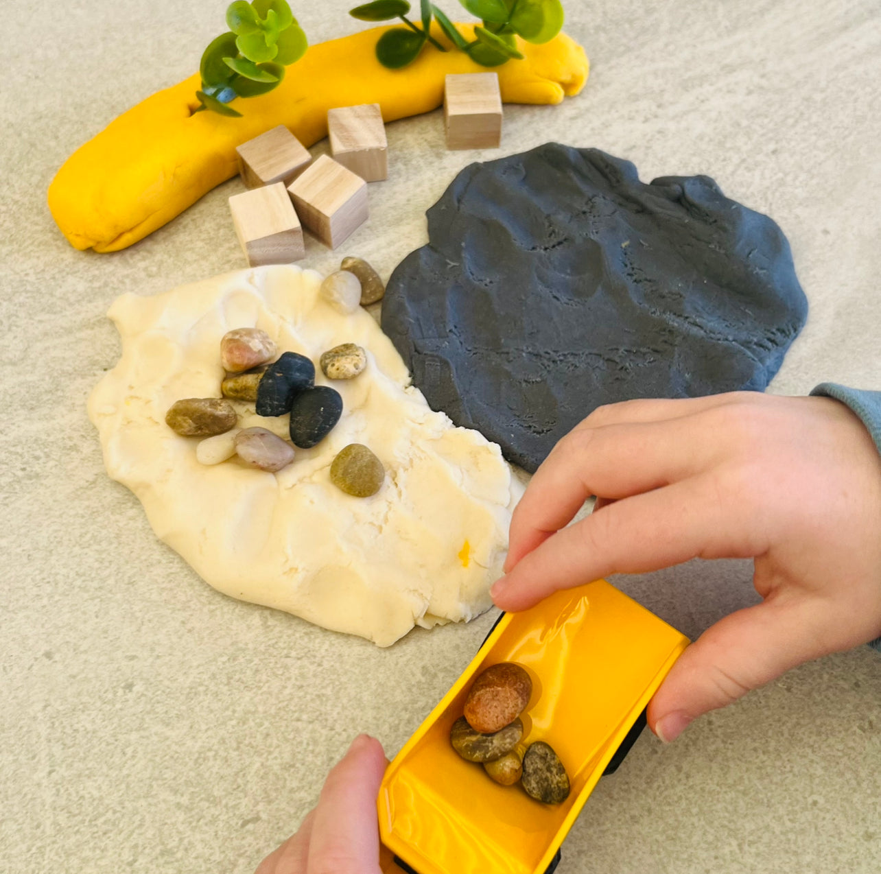 Play Dough Fun - Construction