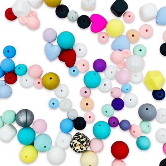 Assorted loose beads